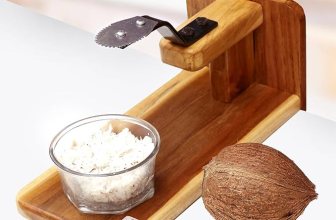 Traditional Polished Teak Table Top Coconut Scraper Chirava Grater Thengai Thuruvi