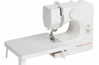 SINGER Tailor Mate Straight Stitch Sewing Machine with Free Arm