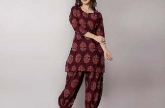 rytras Women Pure Cotton Printed Straight Kurta Set with Palazzo Pants